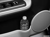  Cup holder prop (tertiary) photo